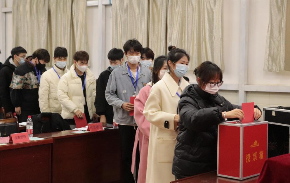 永利官网第十一次学生代表大会隆重召开