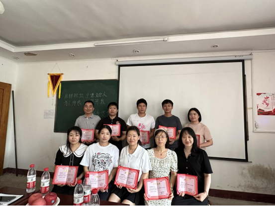 永利官网召开“躬耕教坛，强国有我”教师节座谈会