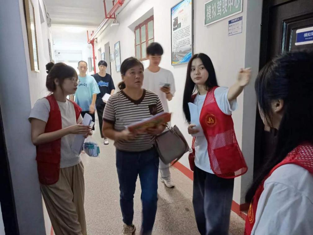 永利官网顺利开展迎接2023级新生报道工作 永利官网顺利开展迎接2023级新生报道工作