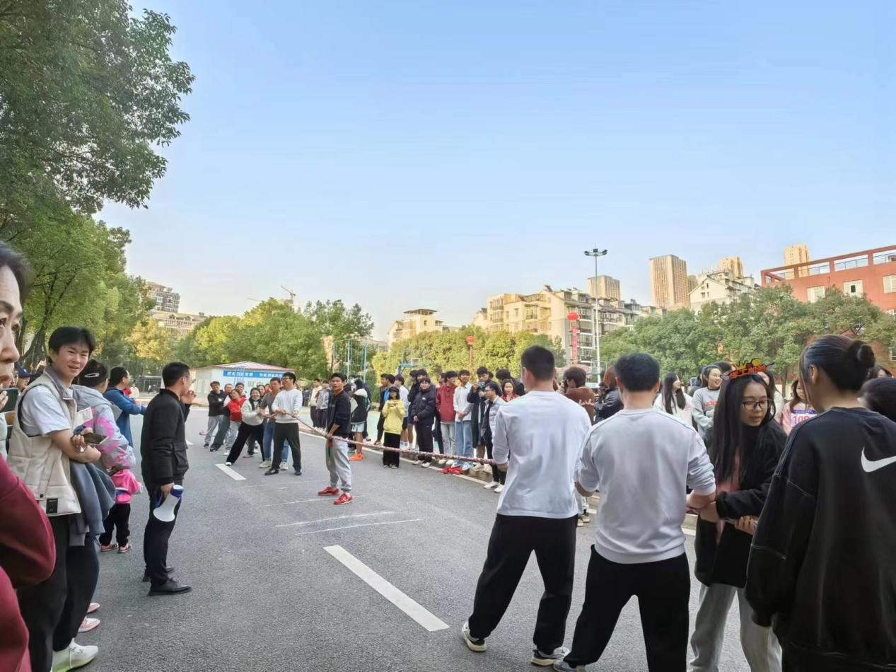青春奋进新时代,运动逐梦向未来——永利皇宫8858官网2023年秋季运动会暨教职工运动会 青春奋进新时代,运动逐梦向未来——永利皇宫8858官网2023年秋季运动会暨教职工运动会