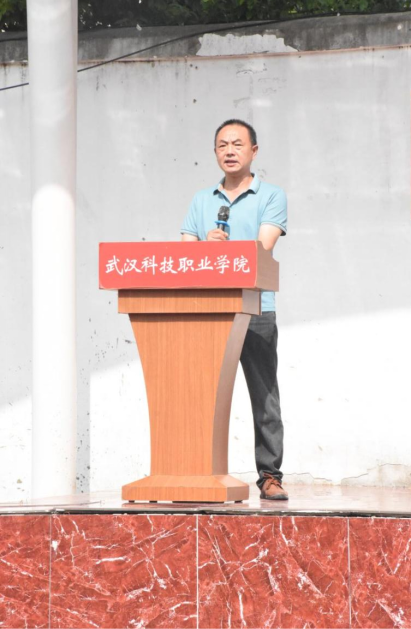 永利皇宫8858官网举行新生开训典礼 暨军训开营仪式 永利皇宫8858官网举行新生开训典礼 暨军训开营仪式