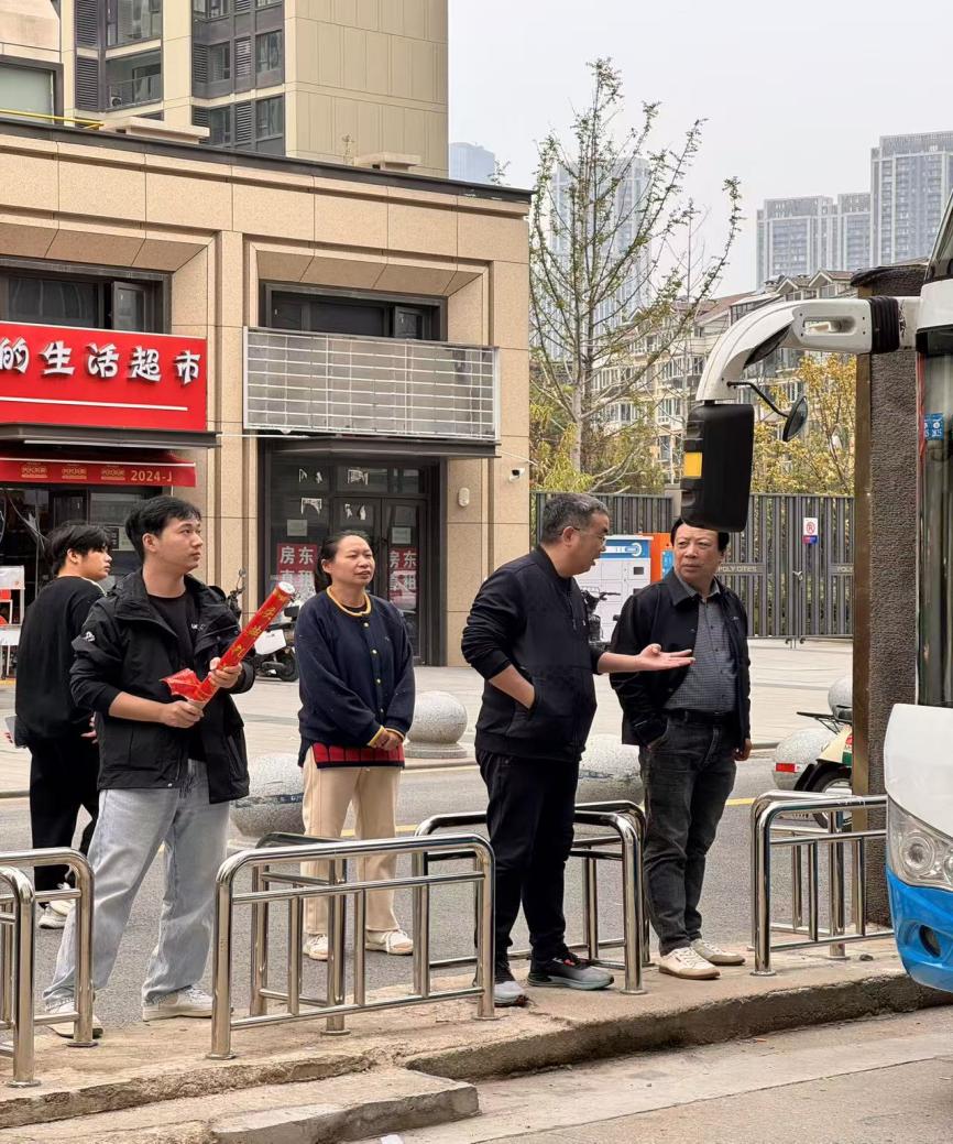 青春盛放 梦想启航——永利皇宫8858官网2023级学生赴武汉华侨城实业发展有限公司开展岗位实习