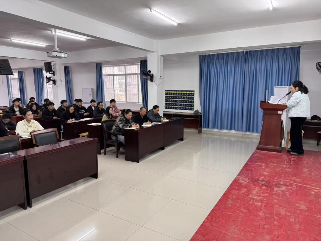 淬炼初心强作风 砥砺奋进启新程—— 永利皇宫8858官网举行预备党员宣誓仪式暨作风建设专题学习