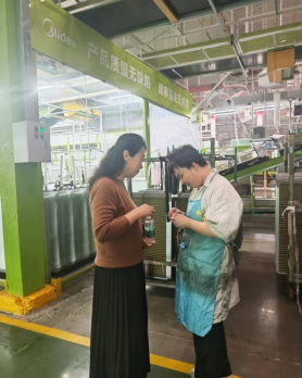 永利官网2023级辅导员赴美的集团走访看望实习学生