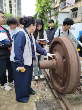 永利官网铁道机车运用与维护专业开展《铁道概论》课程实训活动 永利官网铁道机车运用与维护专业开展《铁道概论》课程实训活动