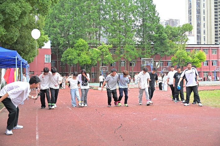 活力校园 趣享运动|永利皇宫8858官网2026年趣味运动会暨教职工趣味运动会圆满落幕 活力校园 趣享运动|永利皇宫8858官网2026年趣味运动会暨教职工趣味运动会圆满落幕