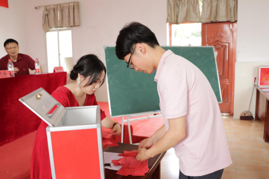 永利官网党委召开第六次党员大会 选举产生新一届党委委员及党委书记 永利官网党委召开第六次党员大会 选举产生新一届党委委员及党委书记
