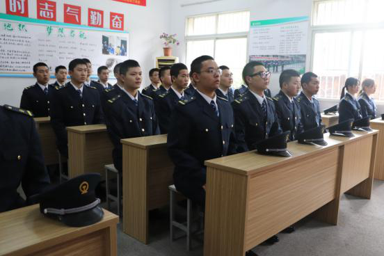 永利官网举行2019级深圳地铁订单班开班仪式 永利官网举行2019级深圳地铁订单班开班仪式
