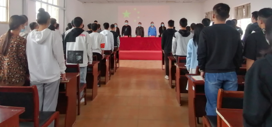 永利官网举行第32期业余党校开班仪式